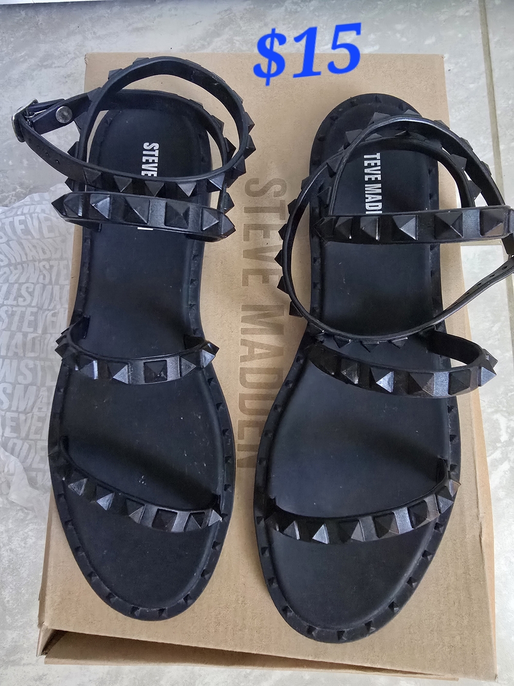 Steve Madden Black Pyramid-Stud Flat Sandals